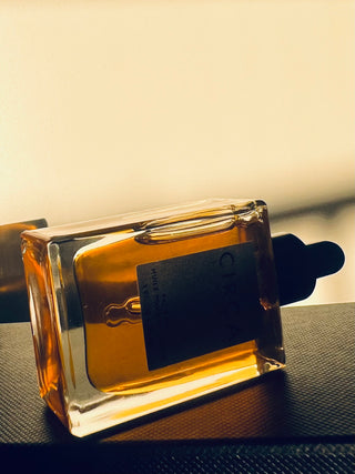 CIRCA 1970 Luxury Face Oil